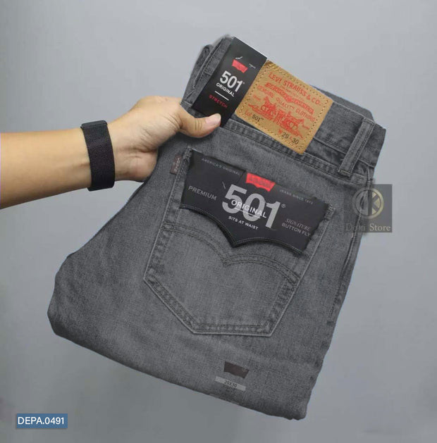Levi's Feather Grey Jeans - Slim Taper Fit / 0491